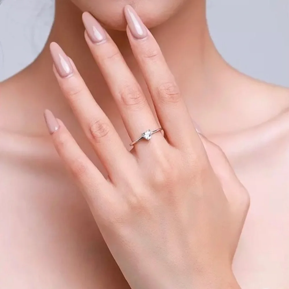 925 Sterling Silver Dainty Heart Cubic Zirconia Sparkling Ring